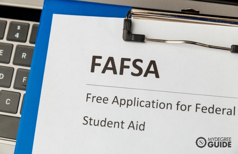 Financial Aid for Nurses