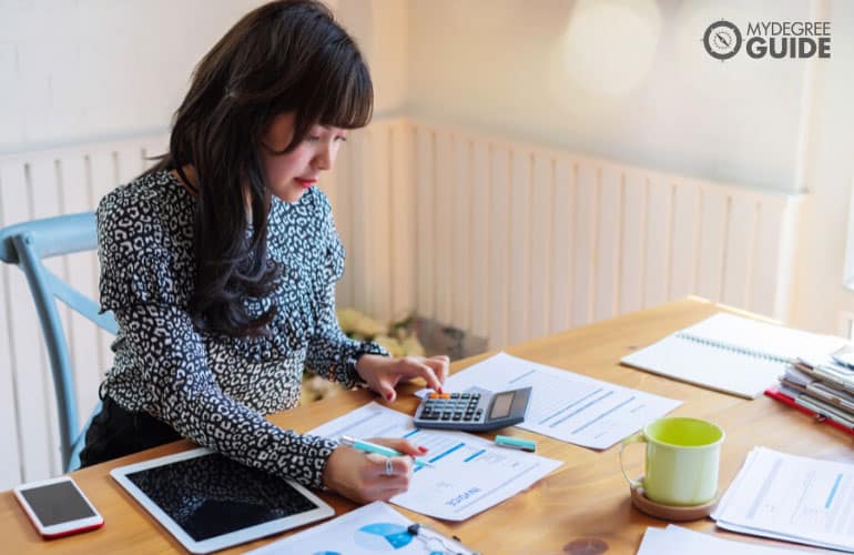 accountant working in the office