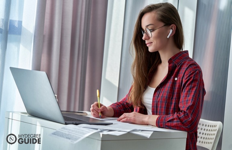 accounting student studying at home