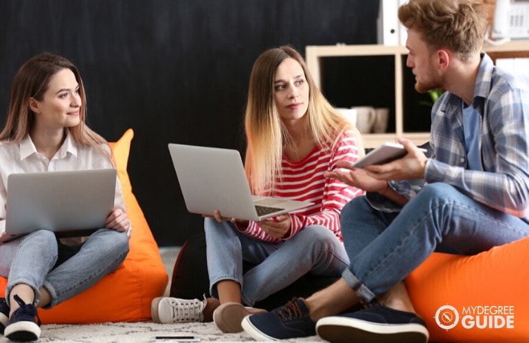 computer science students studying together