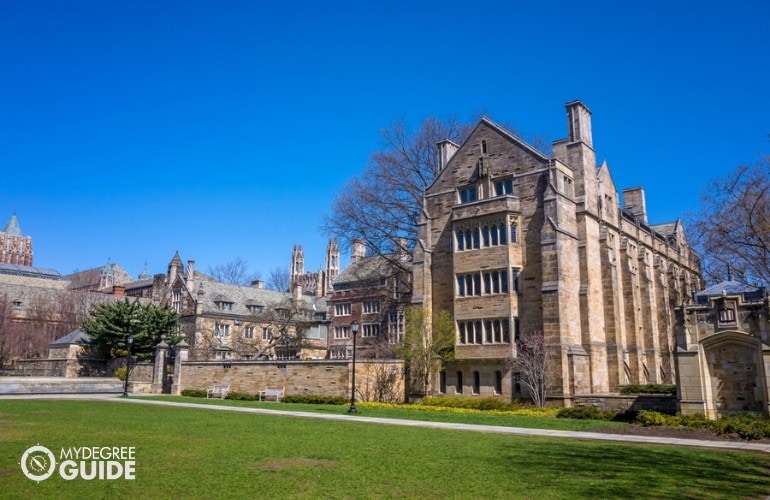 college campus masters in business building