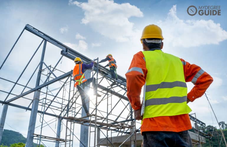 Construction Engineering Manager supervising a construction