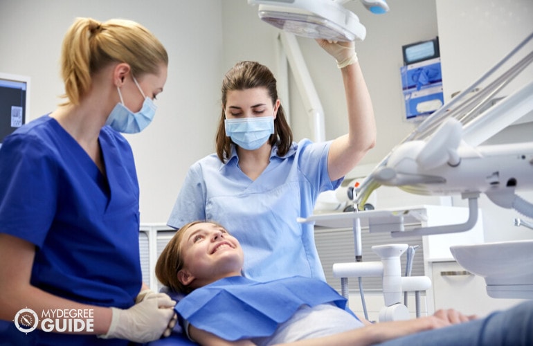 Dental Assistant