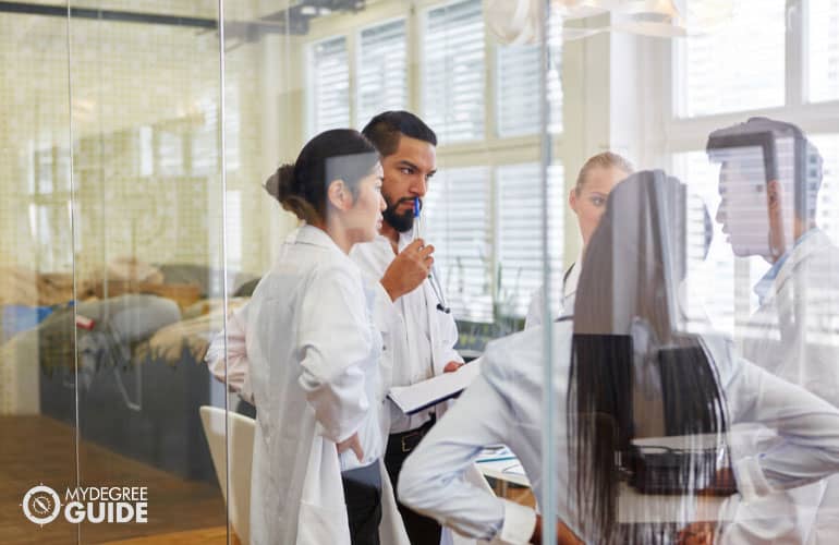 doctors having a meeting