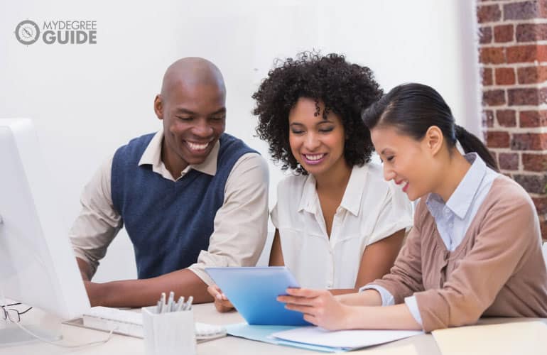 healthcare phd students mentoring each other