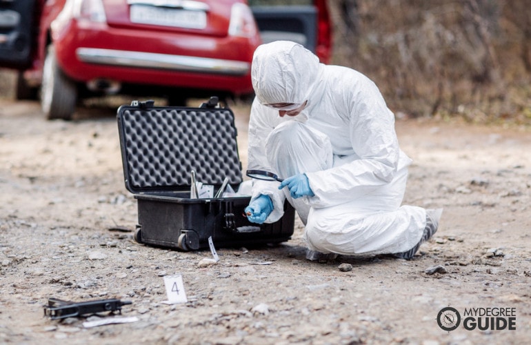 Online Crime Scene Investigator Degrees