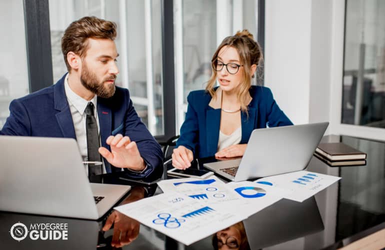 employees working in the office