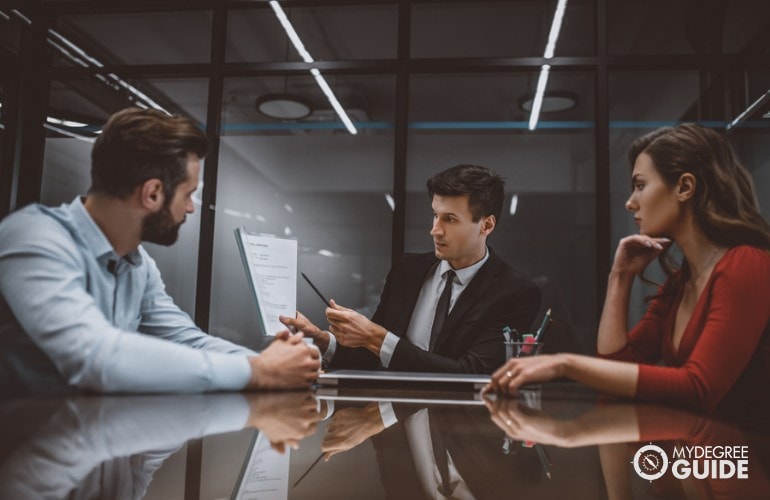 Political Scientists in a meeting