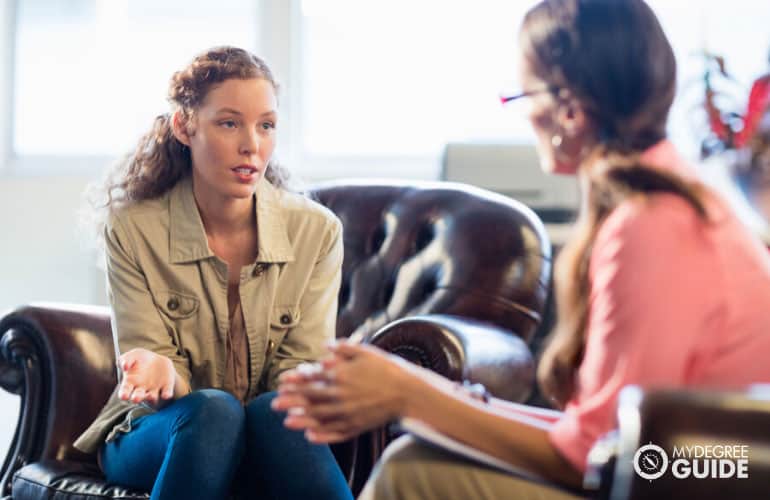 psychologist having a session with her patient