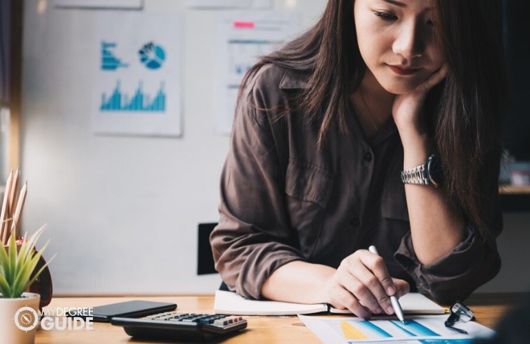 public accountant working in an office