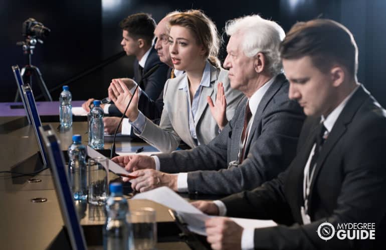 politicians in a press conference