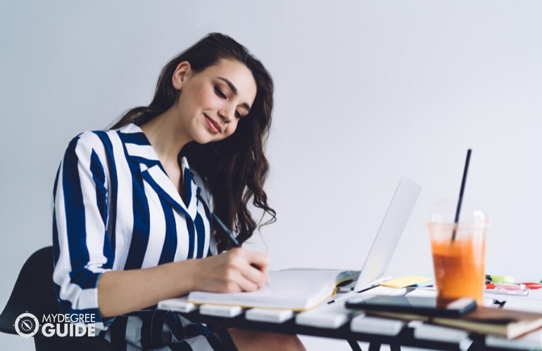 Social Media Manager working in a cafe