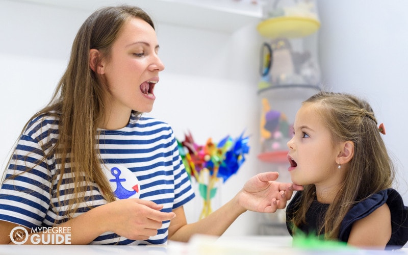 Speech Pathologist vs Speech Therapist