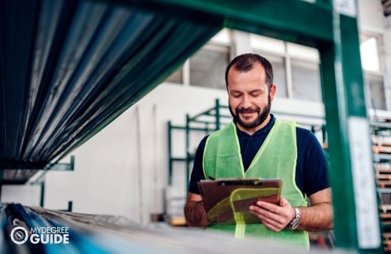 Storage and Distribution Manager checking the inventory