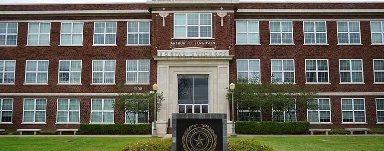 Texas A & M University - Commerce campus